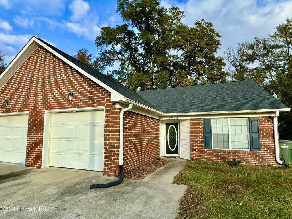 2702 Bluff View Drive B, Greenville