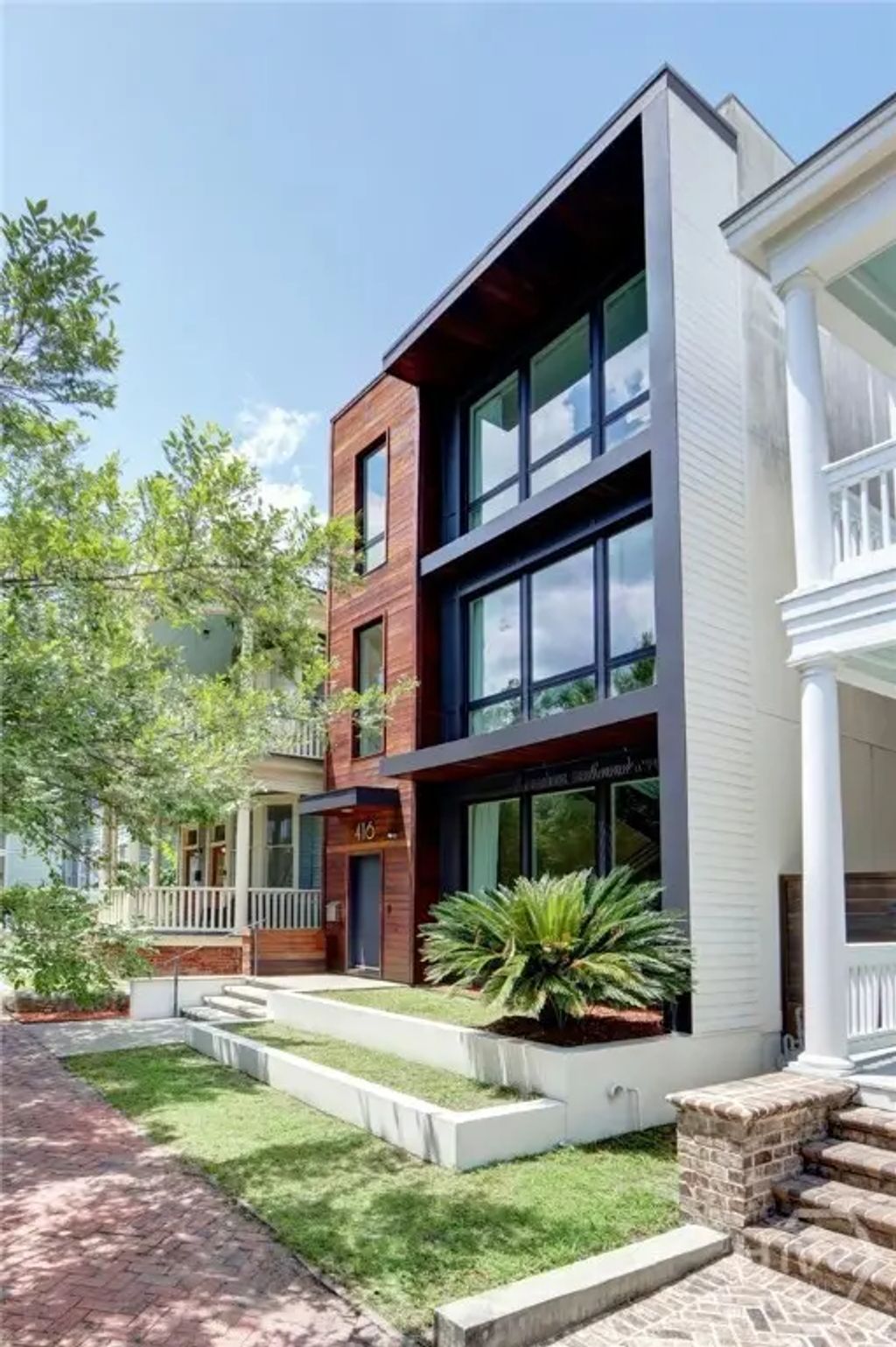 416 E Bolton Street, Savannah