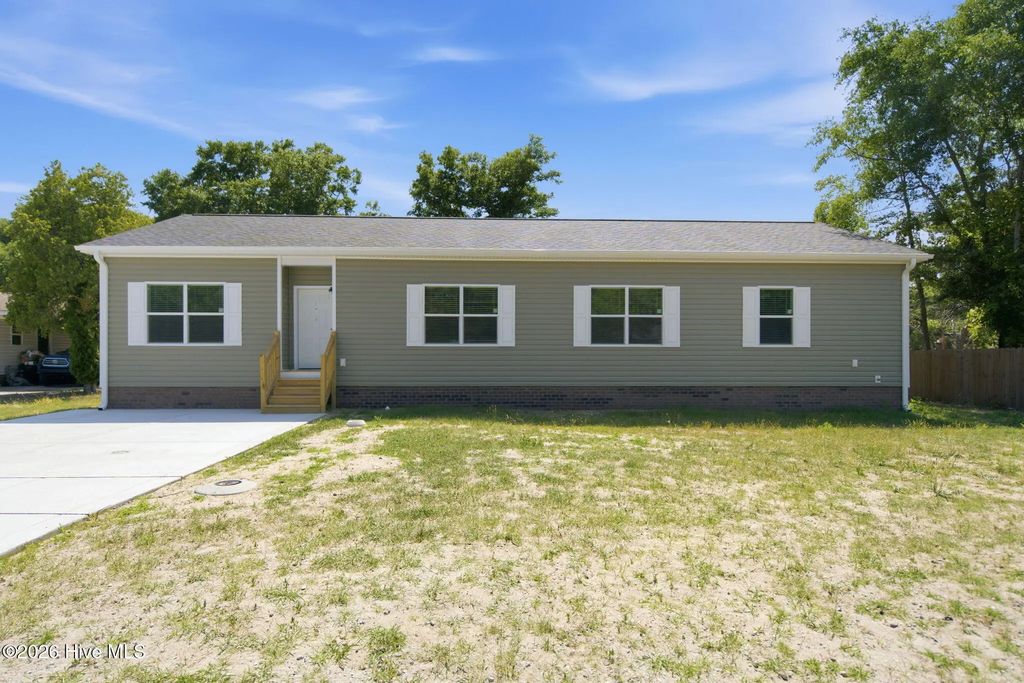 2802 Worth Drive, Wilmington