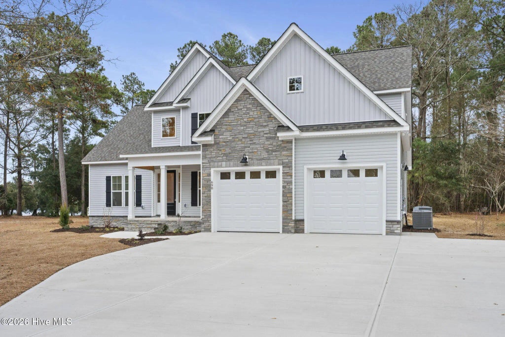698 White Oak Crossing, Swansboro