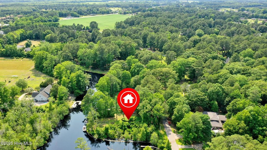 207 Dogwood Trail, Elizabeth City