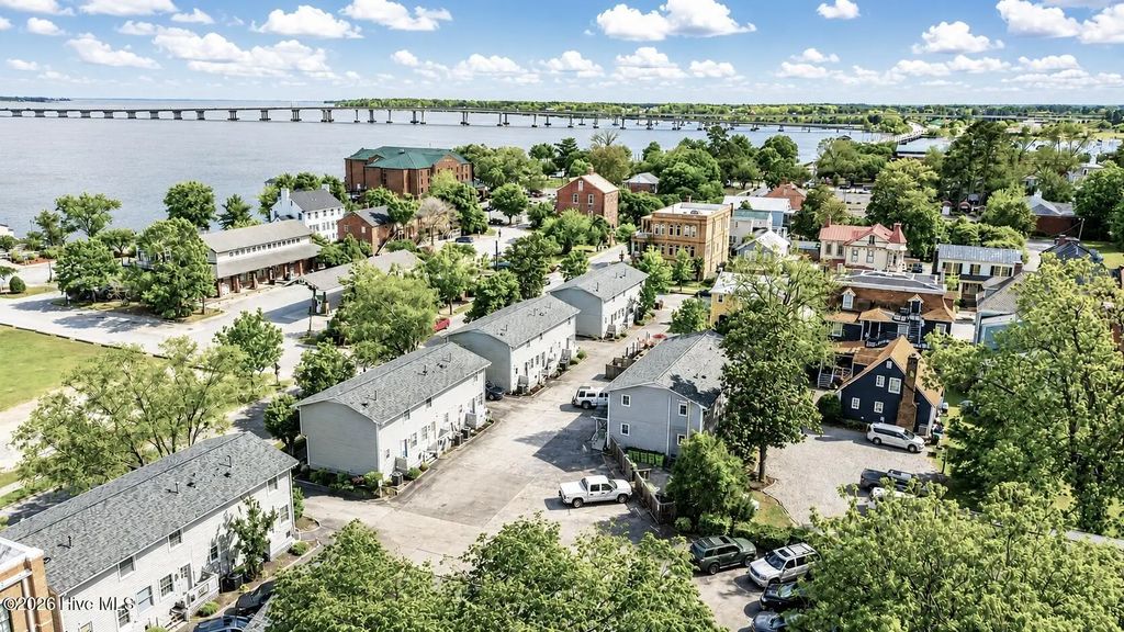 315 River Walk, New Bern