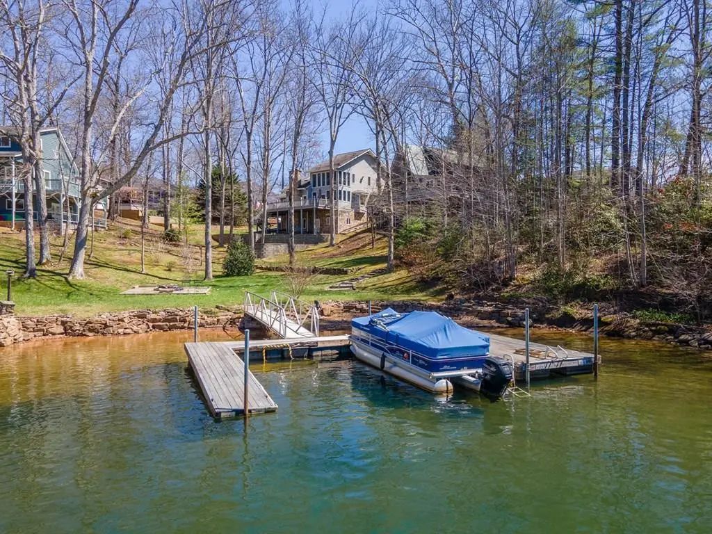 82 Avisco Road, Lake Santeetlah