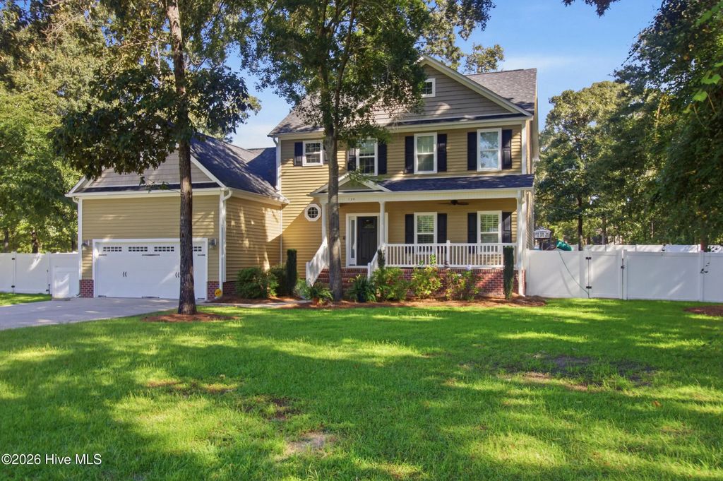 120 Ferret Run Lane, New Bern