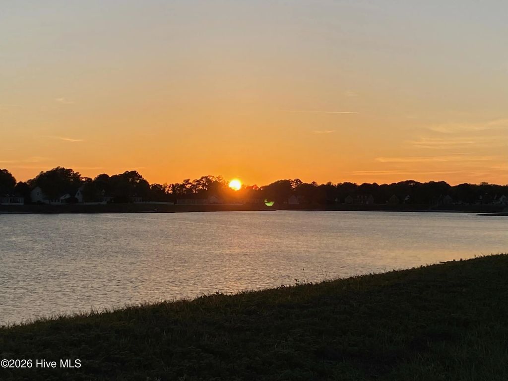 309 Schooner Landing Drive, Edenton
