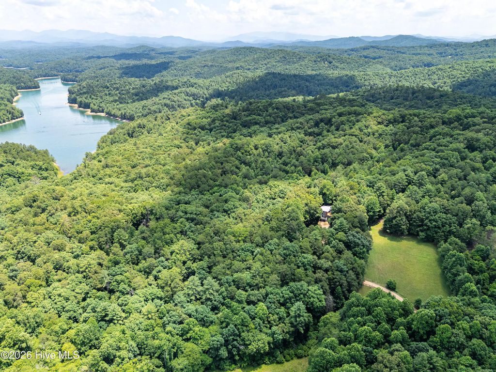 860 Holly Road, Hiwassee Dam