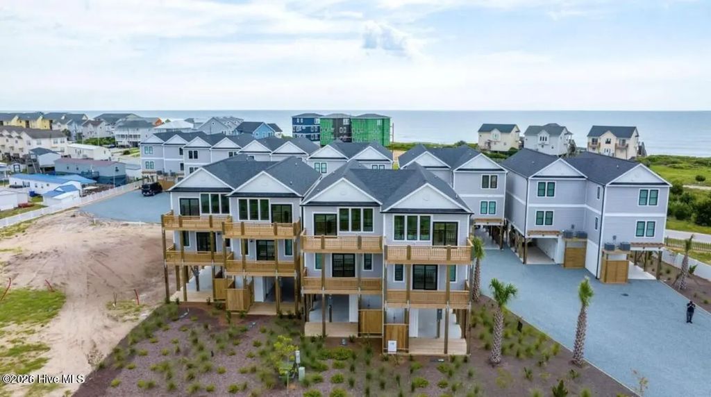 124 Shell Road, Surf City
