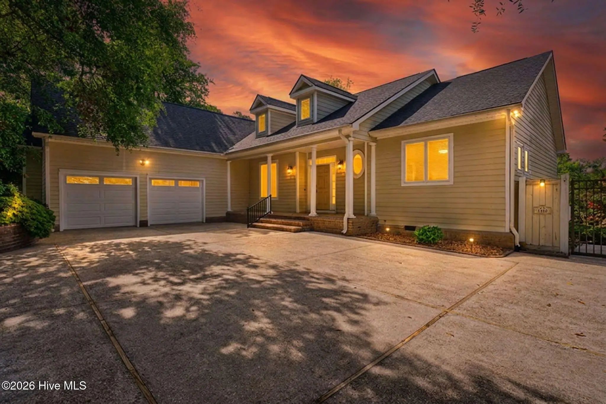 1410 N Shore Drive, Southport
