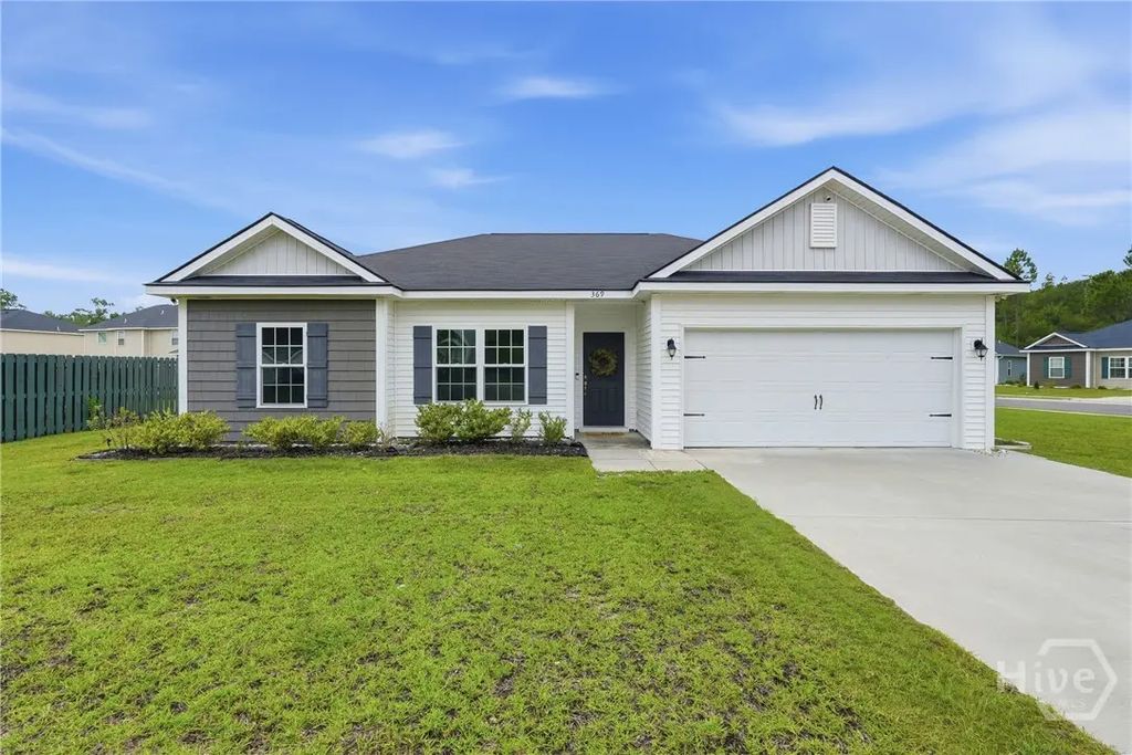 369 Brightleaf Circle, Hinesville