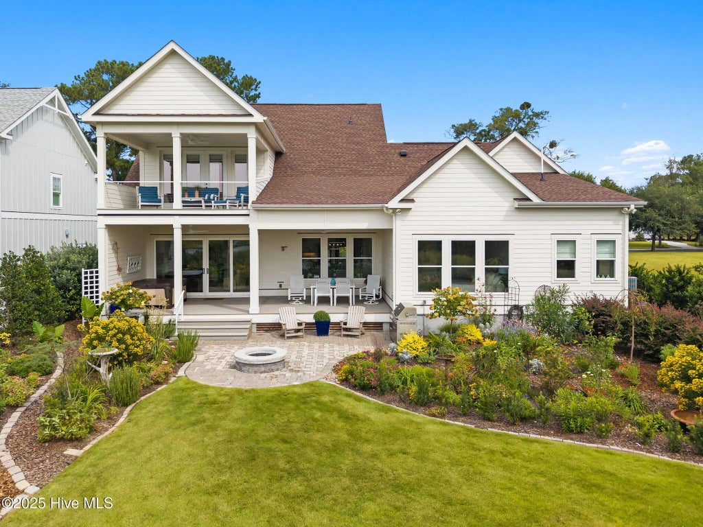 9279 Devaun Pointe Circle, Calabash