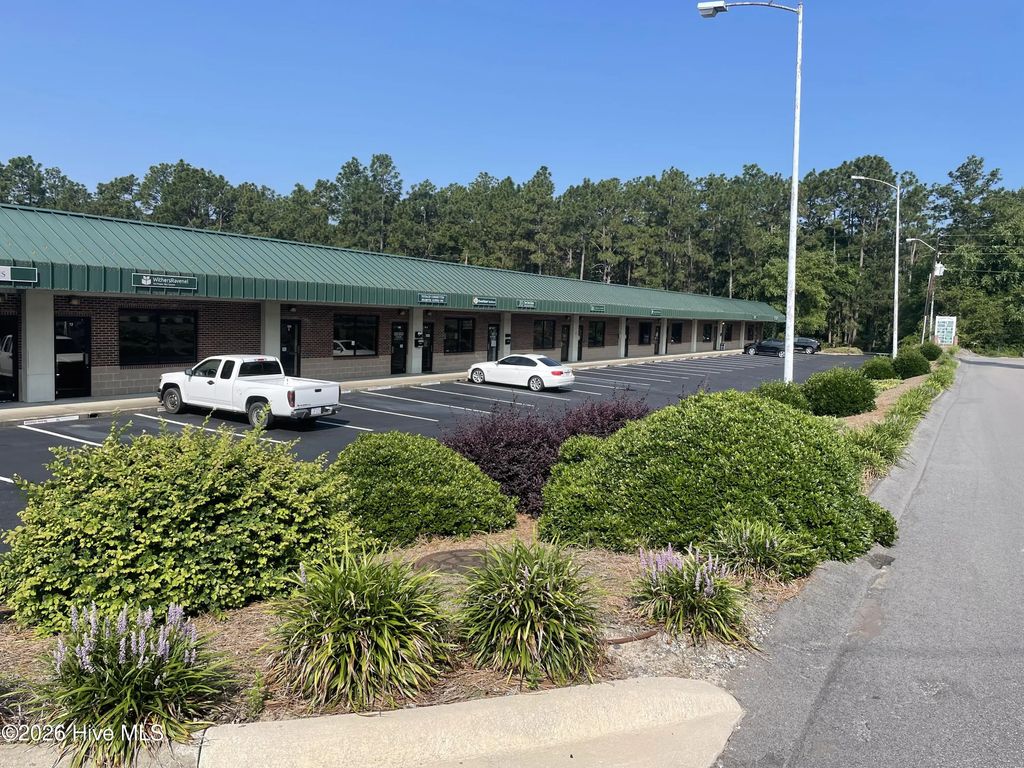 340 Commerce Avenue Ste 13b, Southern Pines