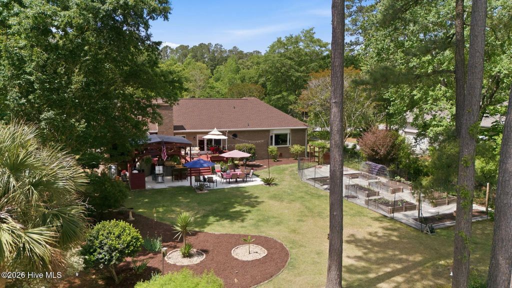 1211 Pine Valley Drive, New Bern