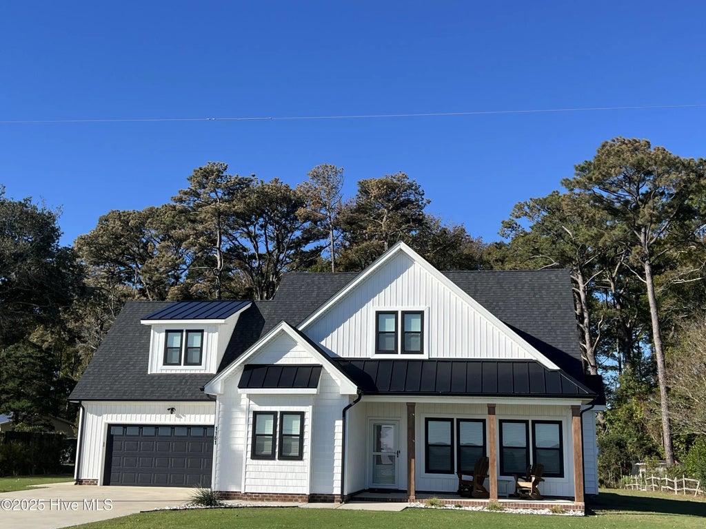 1161 Waterlily Road, Currituck