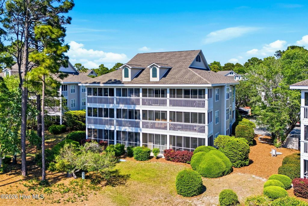 3350 Club Villas Drive # 705, St James