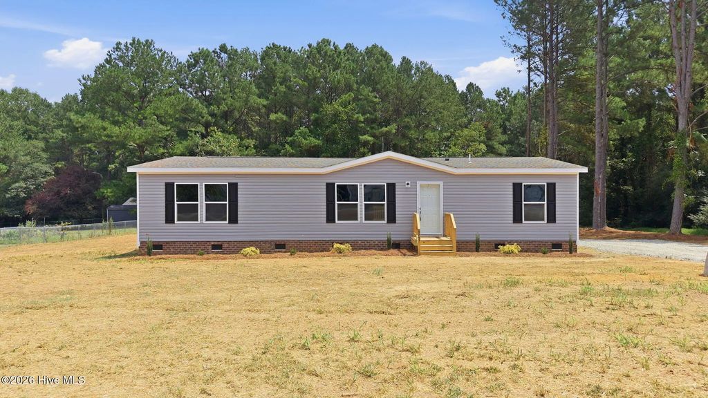 9757 Fire Tower Farm Road, Whitakers