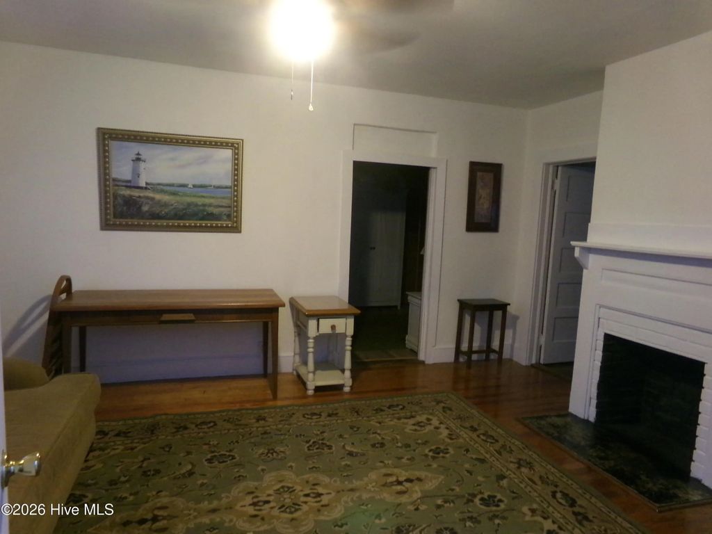 304 E 18th Street, Lumberton