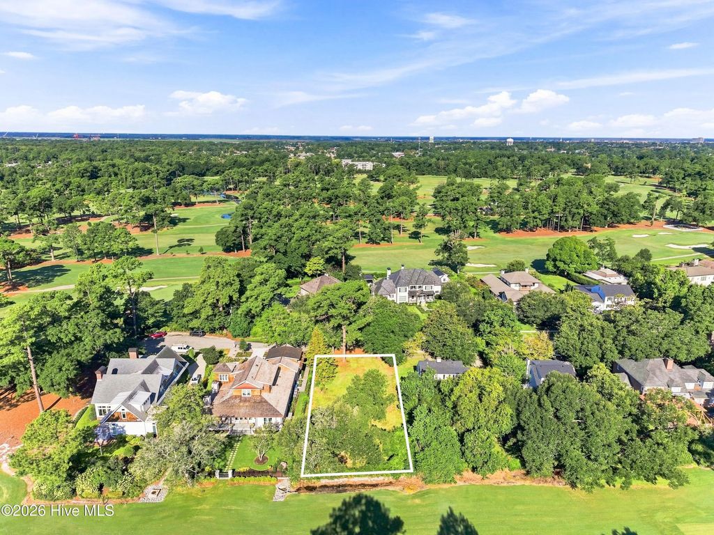 1721 Country Club Road, Wilmington