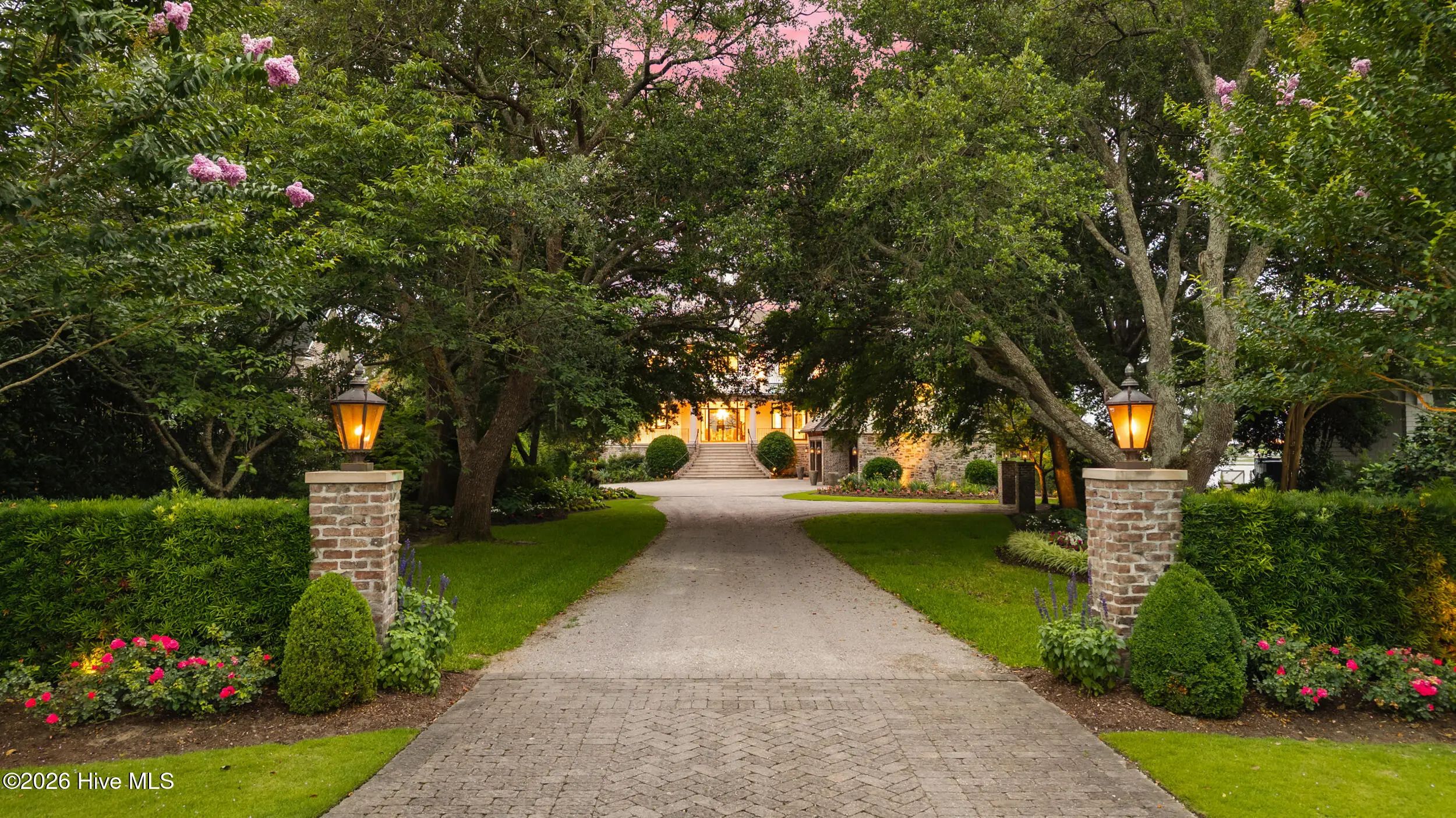 407 Bradley Creek Point Road, Wilmington