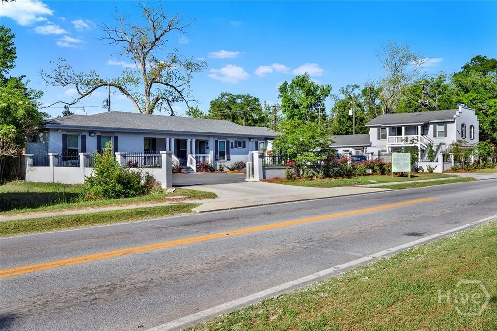 733 W 52nd Street, Savannah