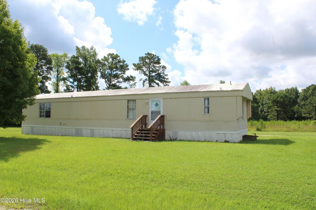 723 Briarneck Road, Jacksonville