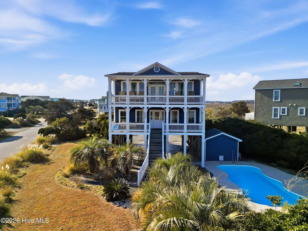 1254 Ocean Boulevard W, Holden Beach