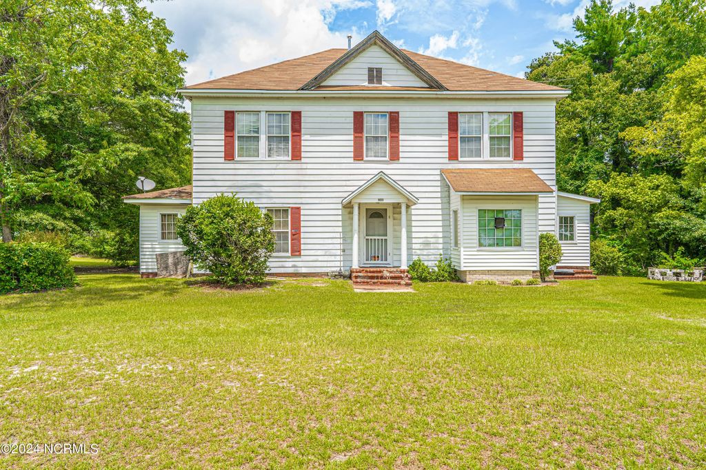 801 Monroe Street, Carthage