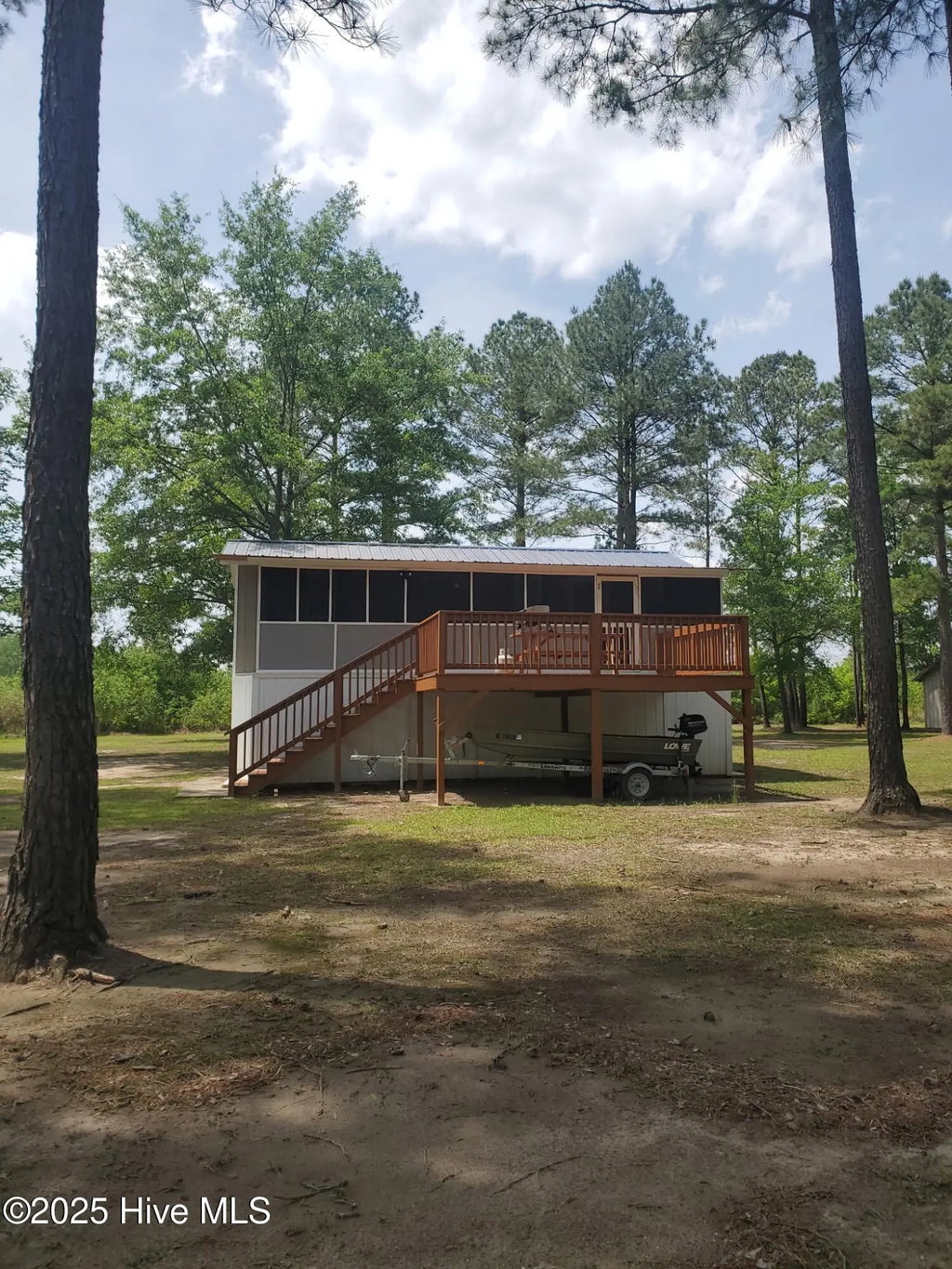 708 Albert Beatty Lane, Harrells