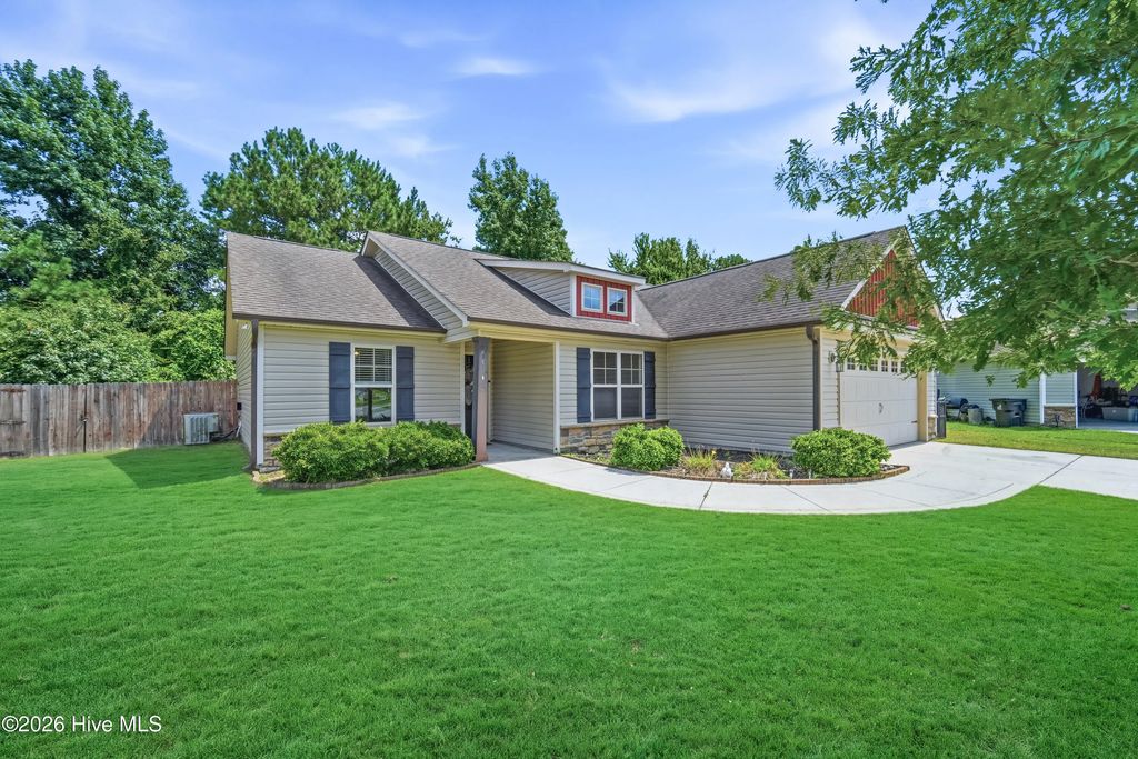 205 Mariposa Court, Jacksonville