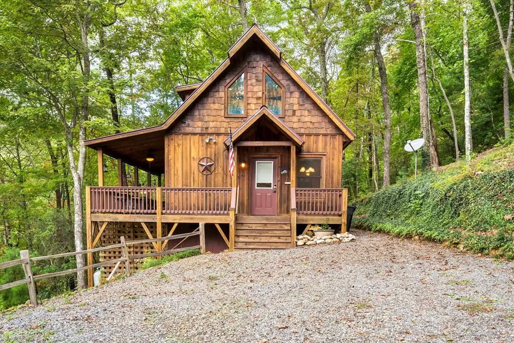 205 Copper Mountain Drive, Hot House