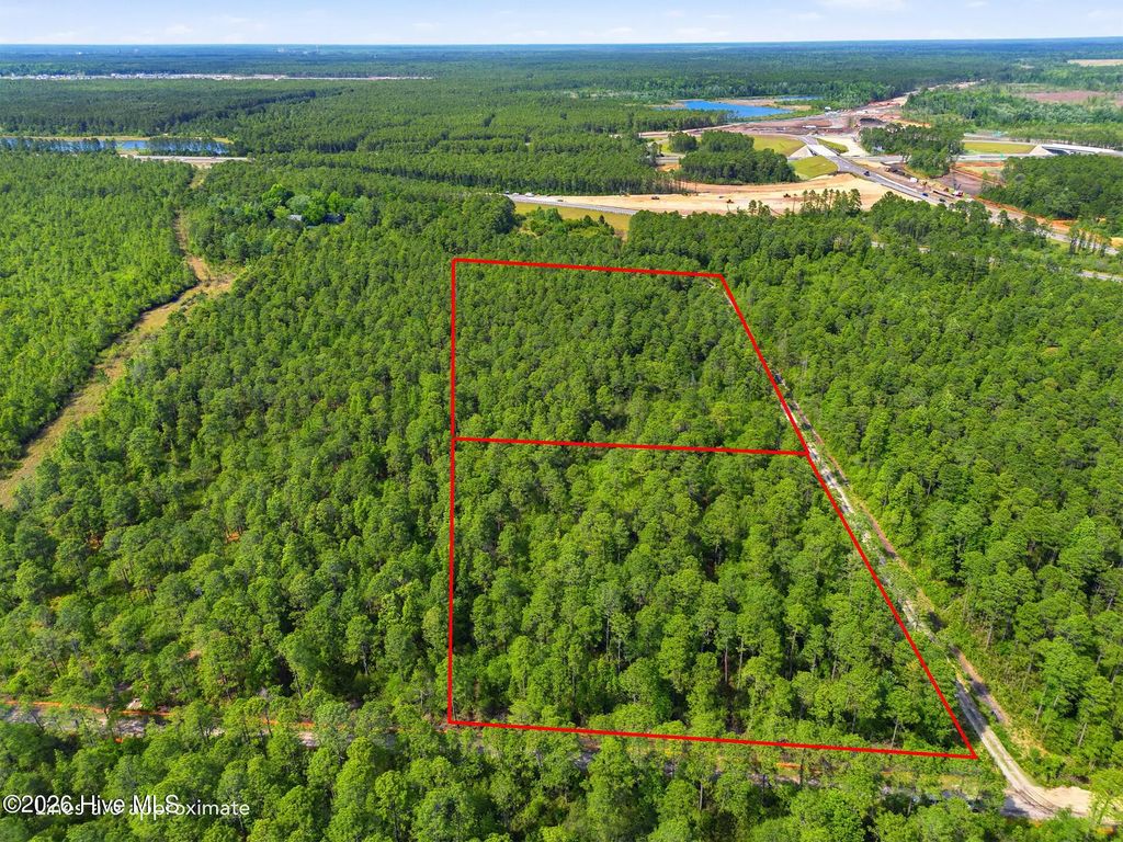 221 Plantation Road, Wilmington