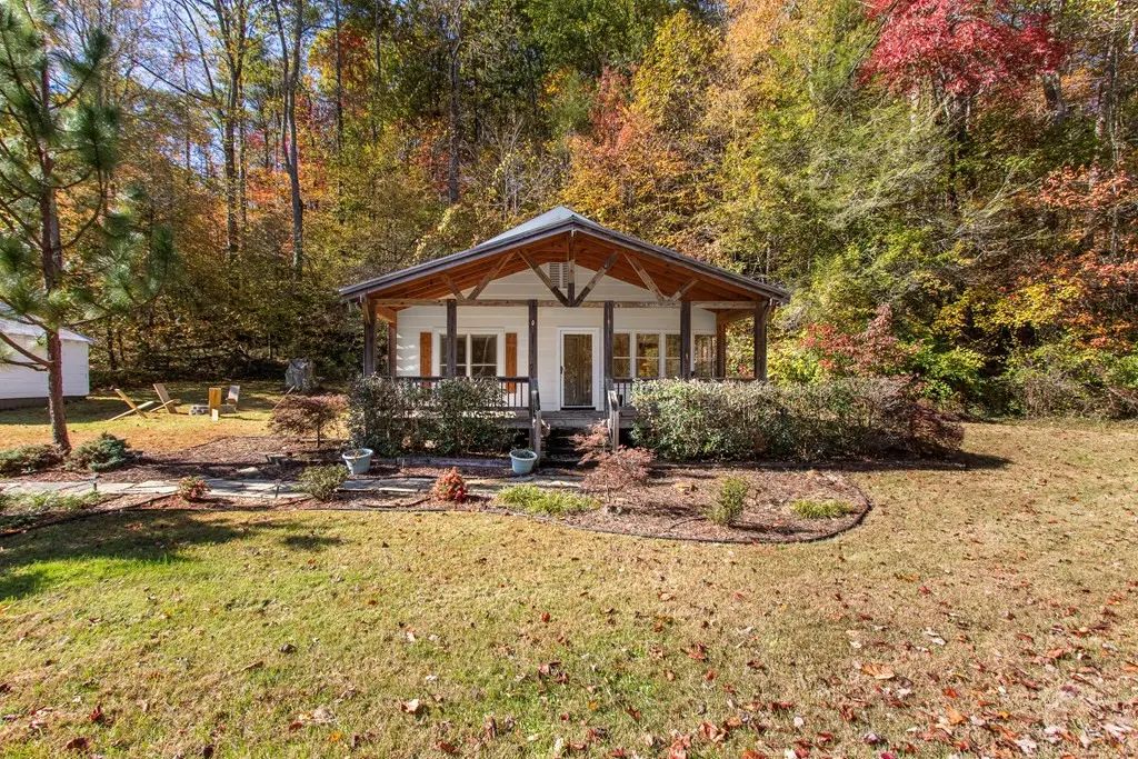 3391 Candy Mountain Road, Hiwassee Dam