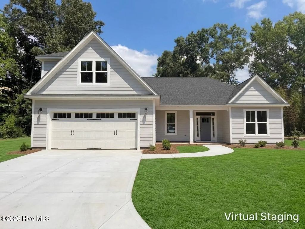 122 Live Oak Circle, Lake Waccamaw