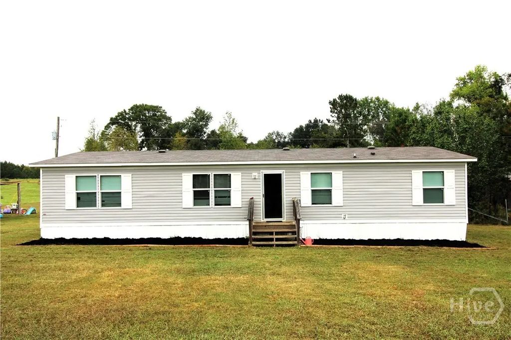 231 Canady Bridge Rd., Twin City