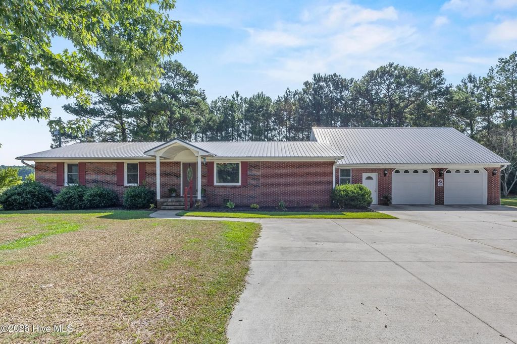 727 Delway Highway, Rose Hill