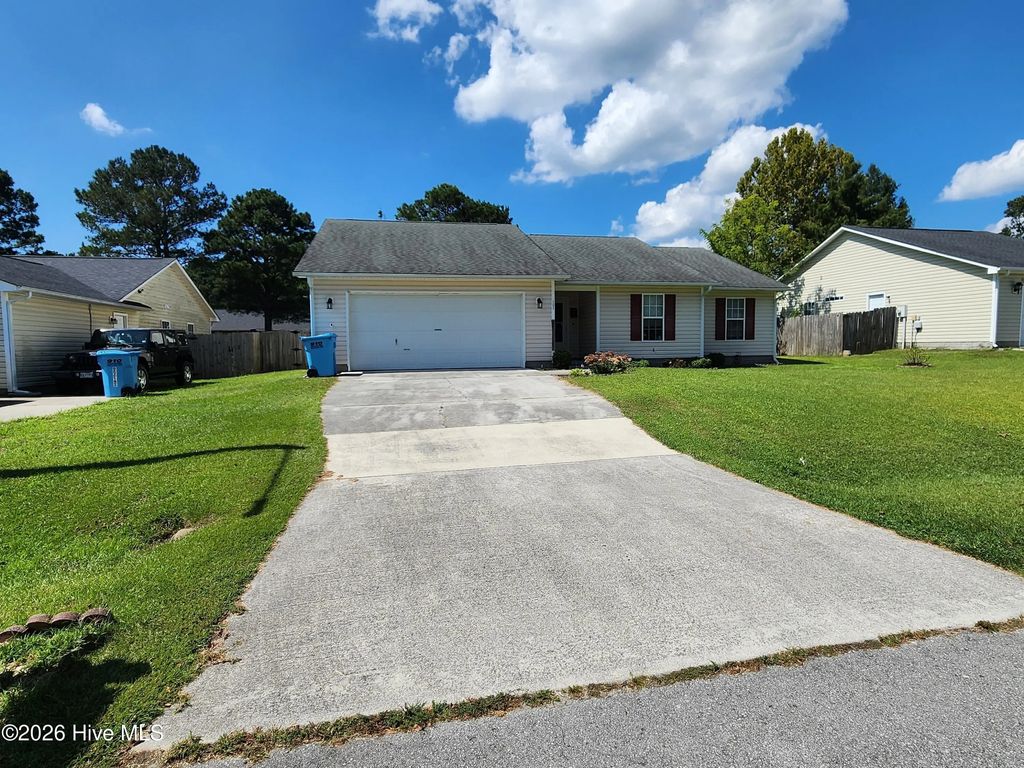 302 Carlisle Court, Jacksonville