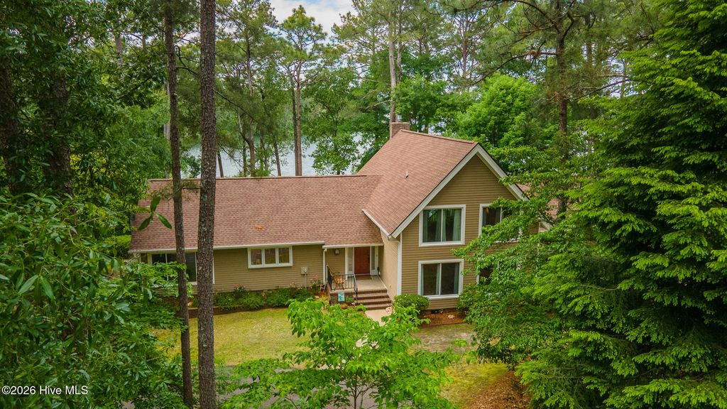1049 Edisto Lake Road, Wagener