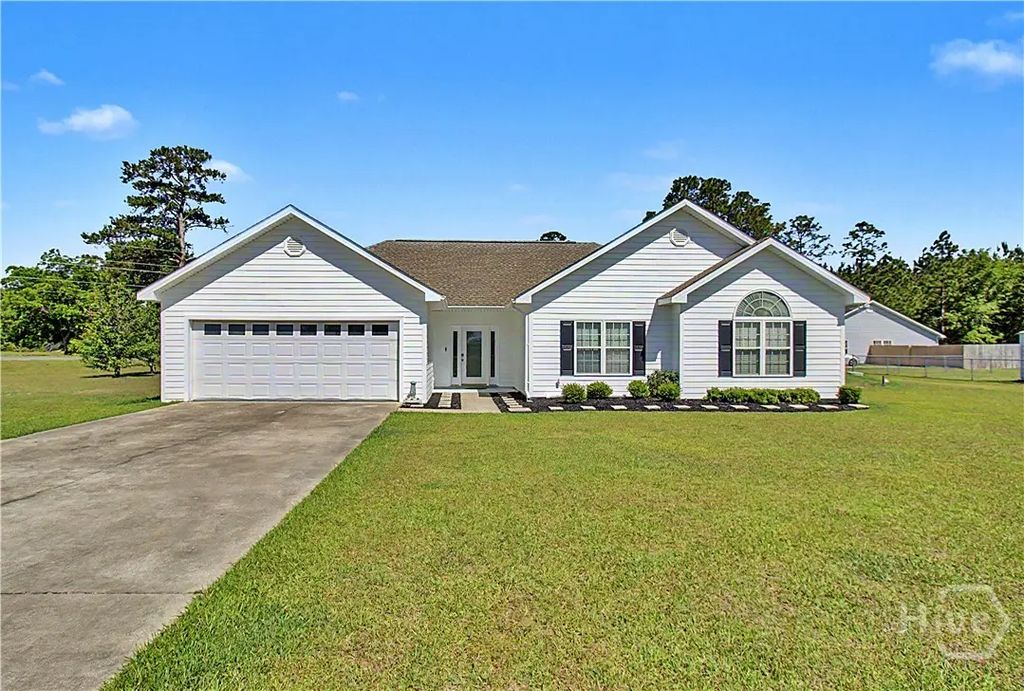2013 Elim Church Road Ne, Ludowici