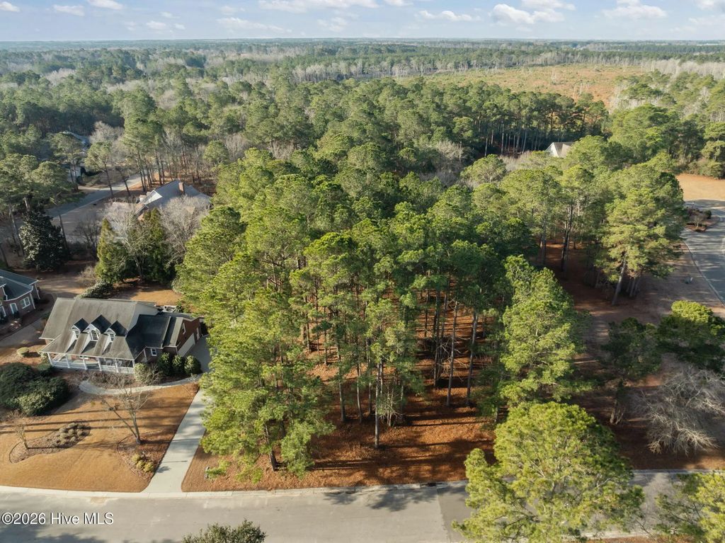 109 Pine Ridge Drive, Wallace