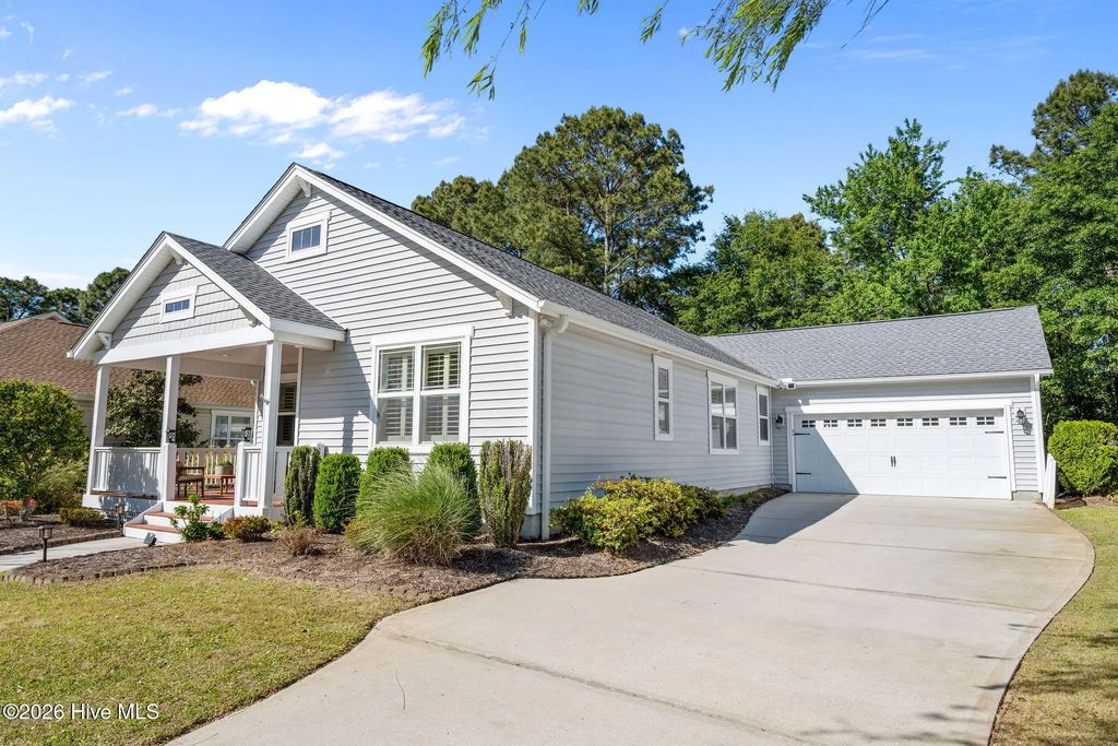 806 Wildflower Drive, Holly Ridge