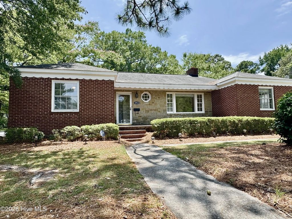 1912 E 4th Street, Greenville