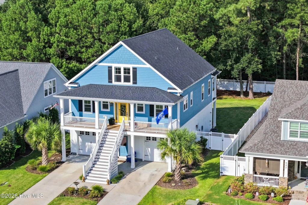 844 Lake Willow Way, Holly Ridge