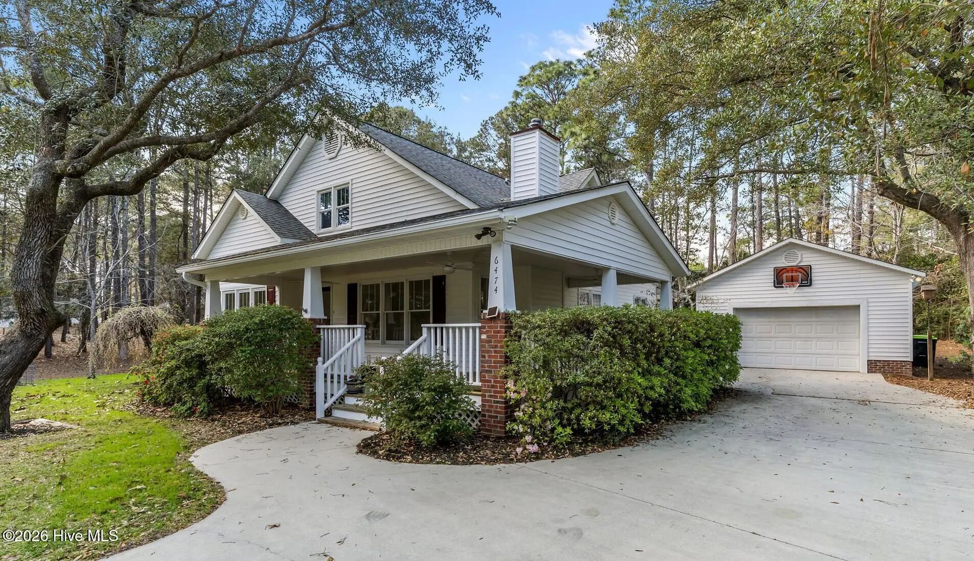 6474 Walden Pond Lane, Southport