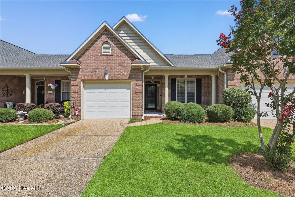 3021 Braewood Court, Leland