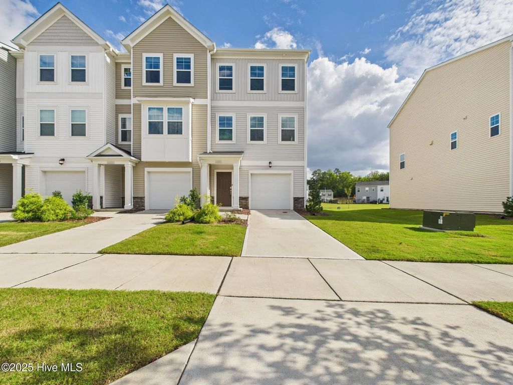 2709 Chert Lane, Raleigh