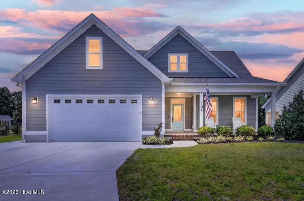 712 Lanyard Drive, Newport