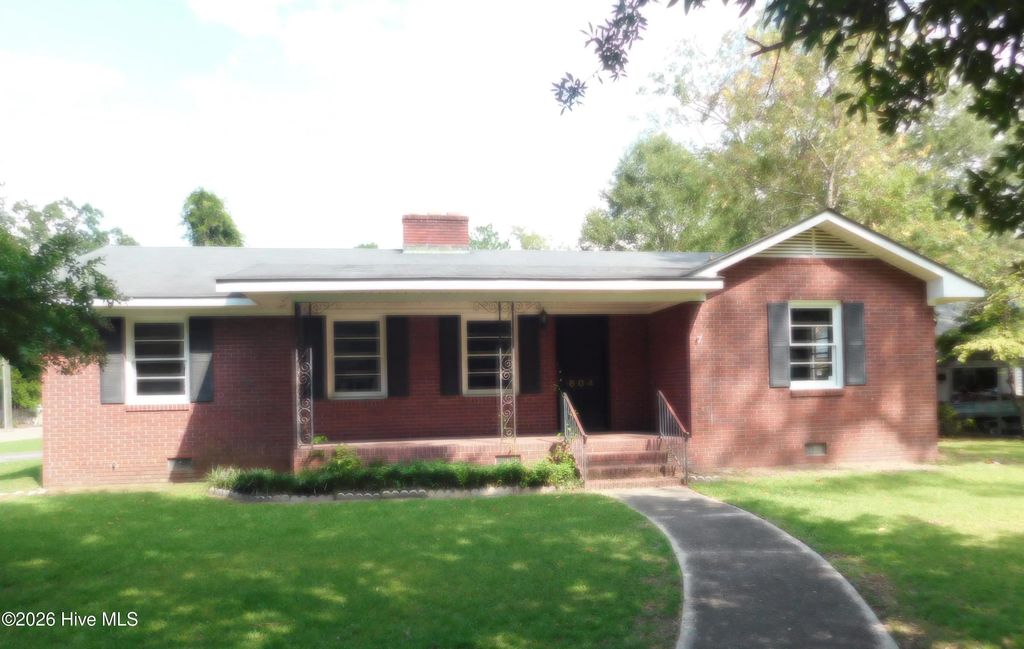 604 Everett Street, Laurinburg