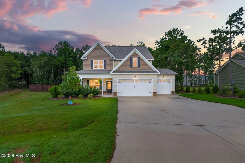 102 Spumante Court, Princeton
