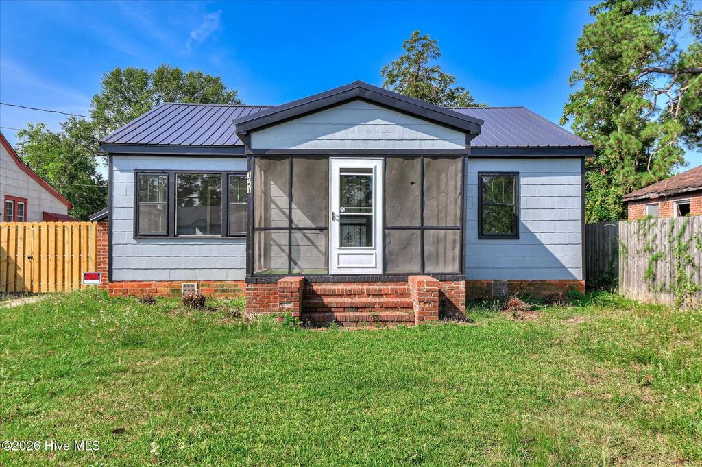 1951 Olive Road, Richmond