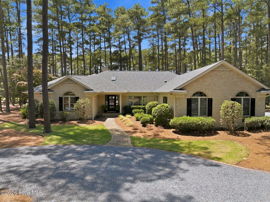 45 Pinewild Drive, Pinehurst