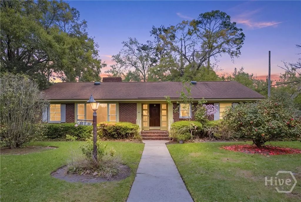 48 E 61st Street, Savannah
